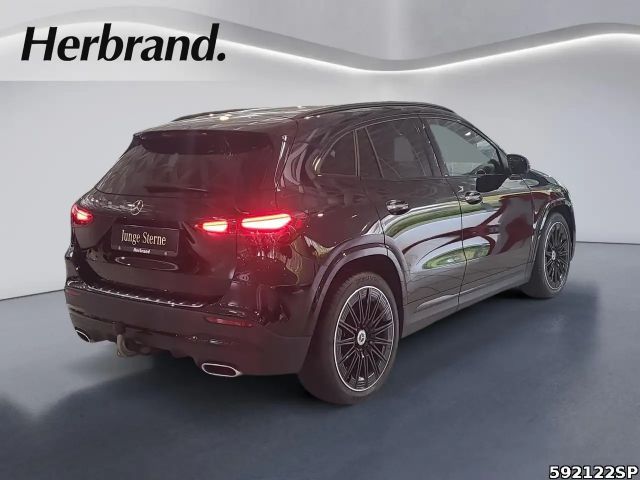 Mercedes-Benz GLA 250 4MATIC AMG Line