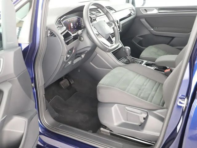 Volkswagen Touran DSG Highline