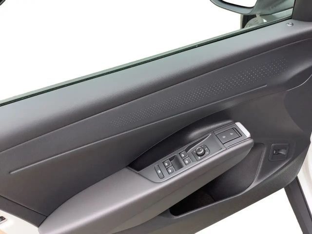 Volkswagen T-Roc 1.5 eTSI DSG R-Line