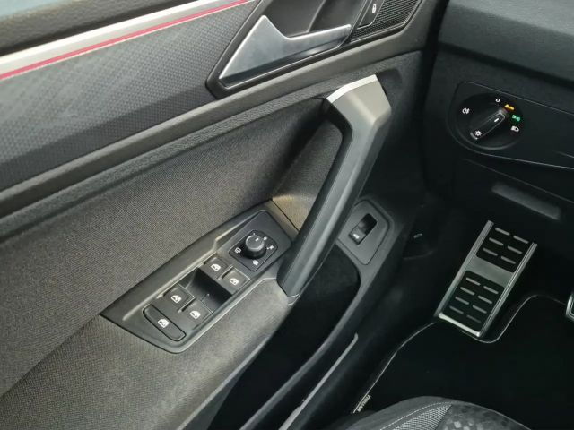 Volkswagen Tiguan Active LED Navi ACC RFK SH LM