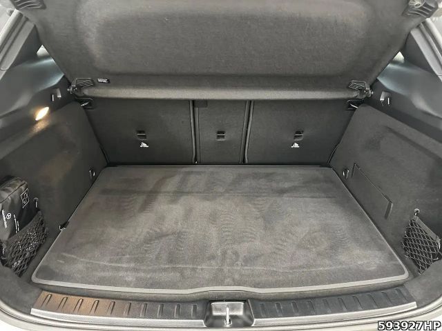 Mercedes-Benz GLA 200 Progressive