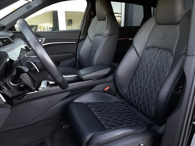 Audi e-tron Quattro S-Line