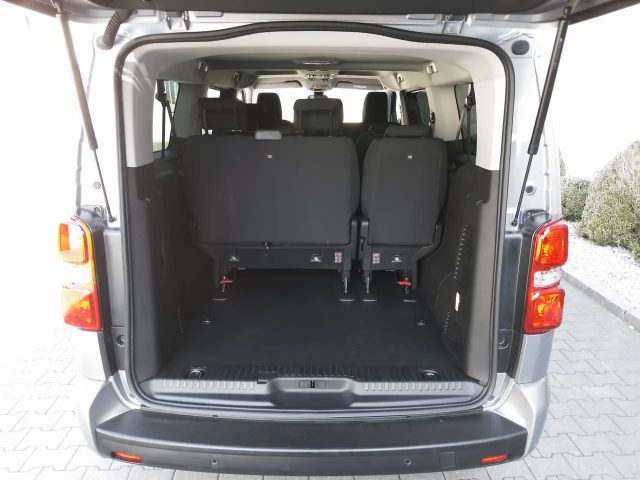 Opel Zafira Life Kombi 9-Sitzer