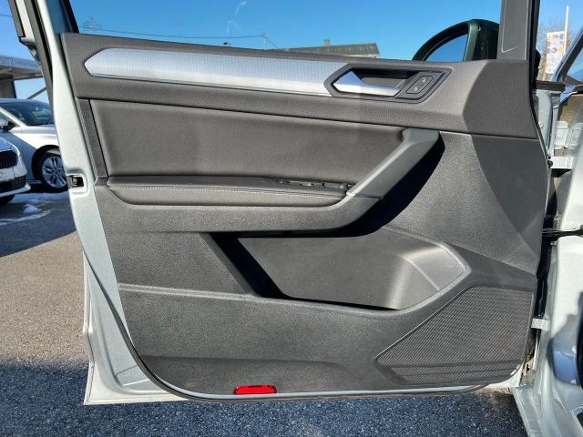 Volkswagen Touran ACT DSG