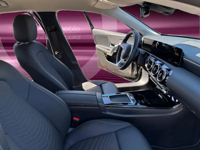 Mercedes-Benz A 180 Progressive