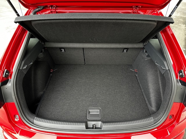 Volkswagen Taigo 1.0 TSI DSG R-Line