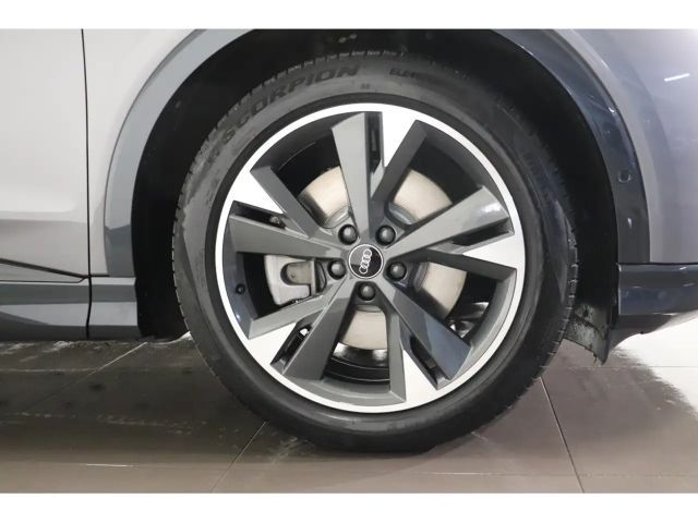 Audi Q4 e-tron LED NAVI