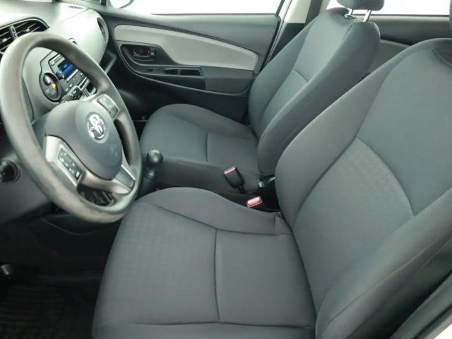 Toyota Yaris 1.0 VVT-i Comfort Hatchback