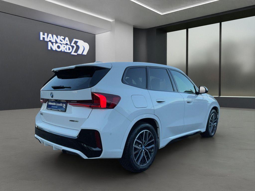 BMW iX1 xDrive30