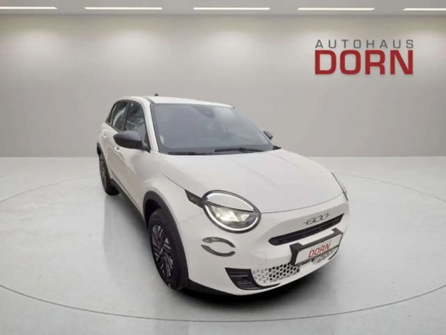 Fiat 600e T3 125-Jahre-Edition 1.2 Navigationsystem