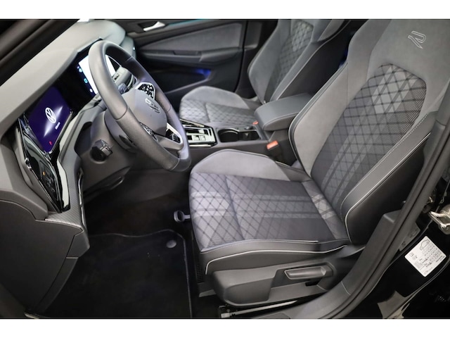 Volkswagen Golf 1.5 eTSI R-Line Variant