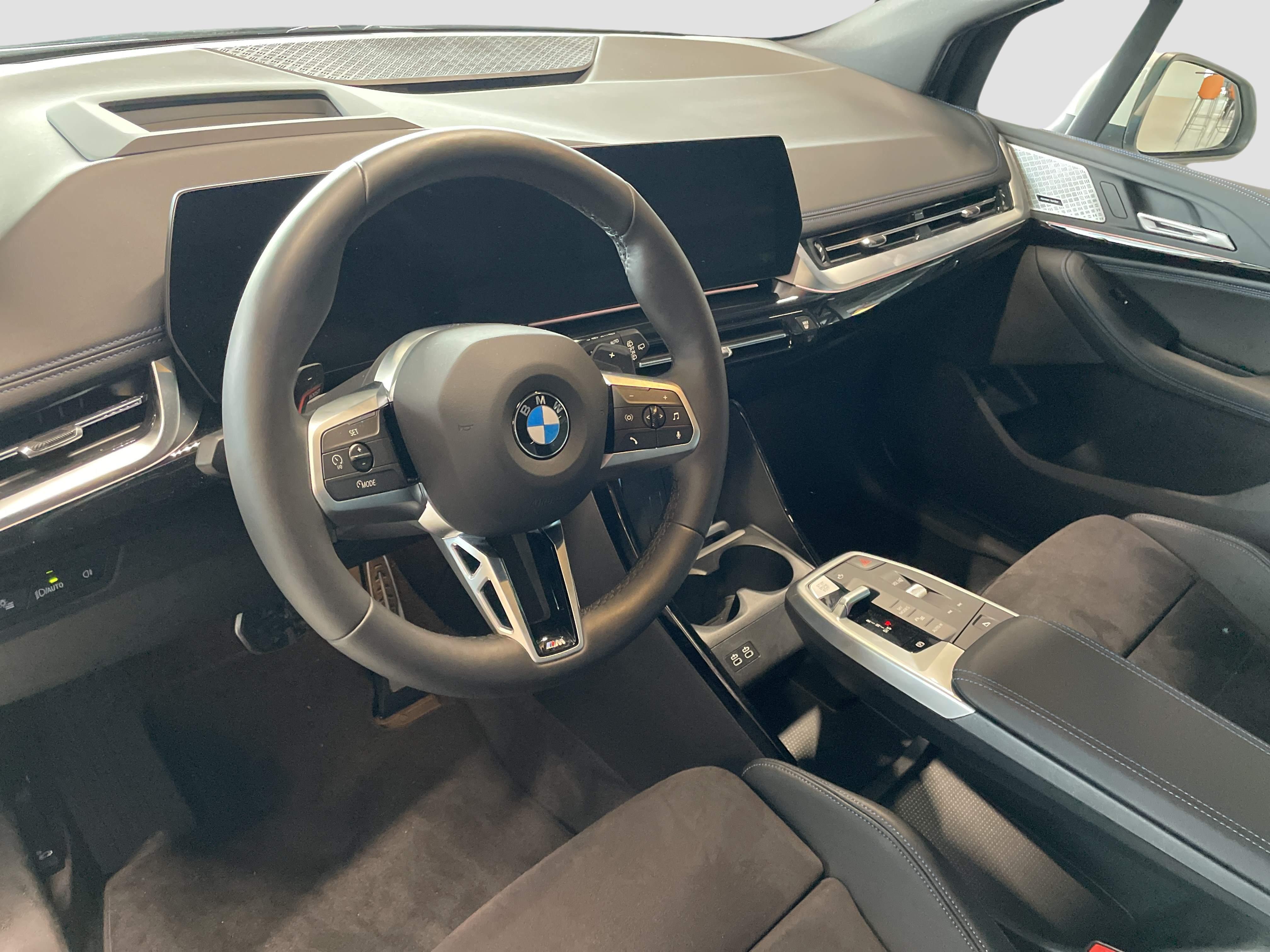BMW 220 220i Active Tourer