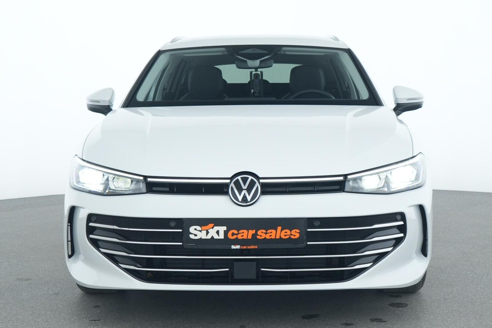 Volkswagen Passat 2.0 TDI IQ.Drive Sport Variant