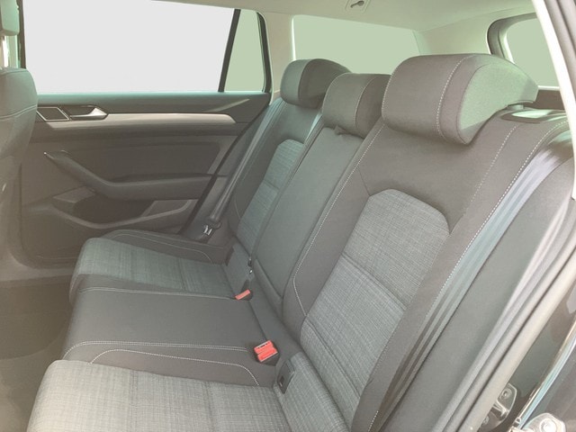 Volkswagen Passat 2.0 TDI Business DSG Variant