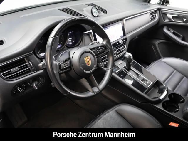 Porsche Macan Turbo