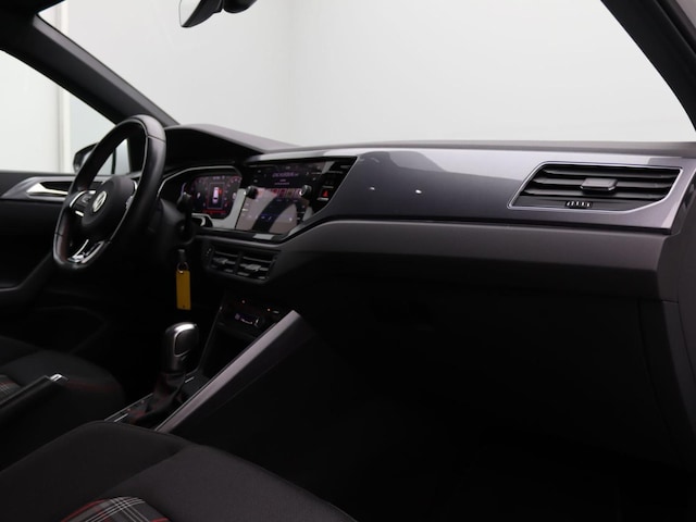 Volkswagen Polo 2.0 TSI DSG GTI
