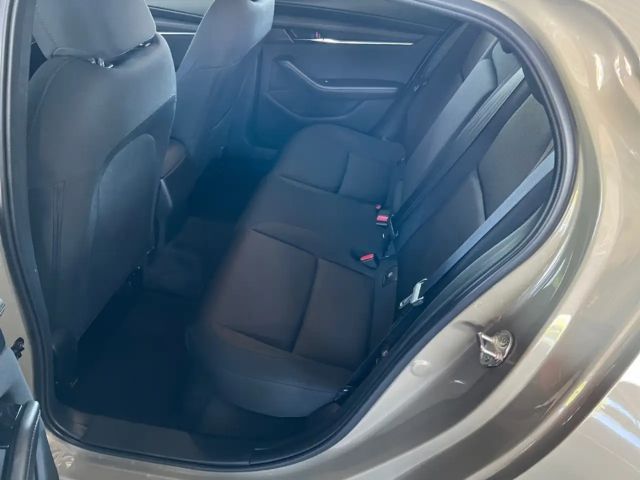 Mazda 3 Exclusive-line SkyActiv e-Skyactiv