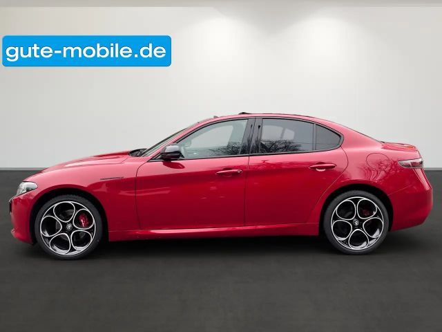 Alfa Romeo Giulia Q4