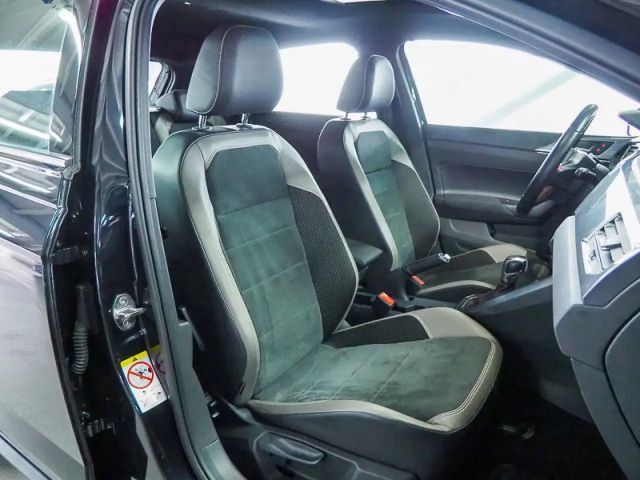 Volkswagen Polo 2.0 TSI DSG GTI