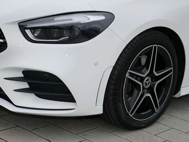 Mercedes-Benz B 220 AMG Line B 220 d