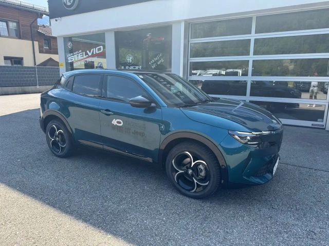 Alfa Romeo Junior Ibrida