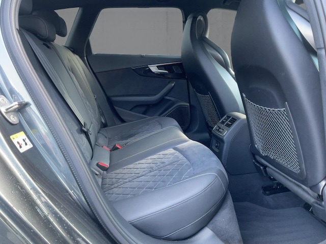 Audi S4 Avant Quattro