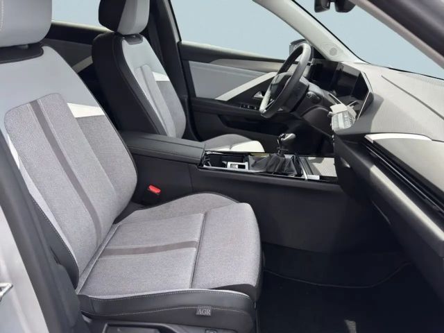 Opel Astra 1.2 Turbo Elegance Turbo