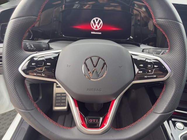 Volkswagen Golf 2.0 TSI GTI