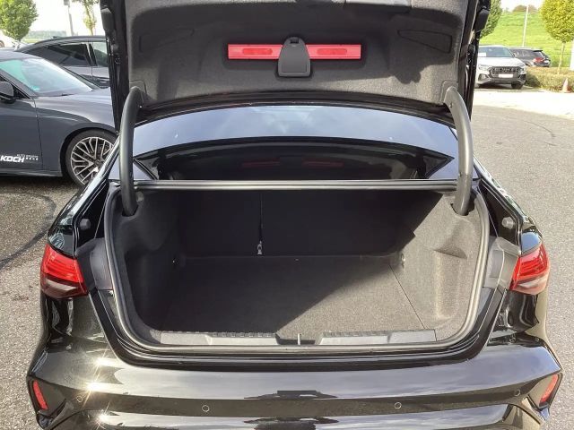 Audi A3 35 TFSI S-Line S-Tronic Sedan