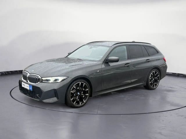 BMW 320 320d M-Sport Touring
