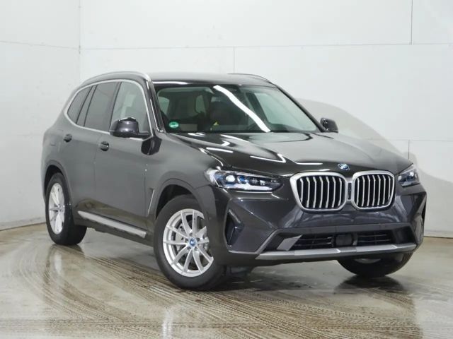 BMW X3 xDrive30e