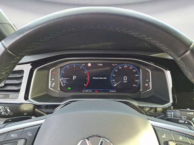 Volkswagen Polo 1.0 TSI DSG R-Line