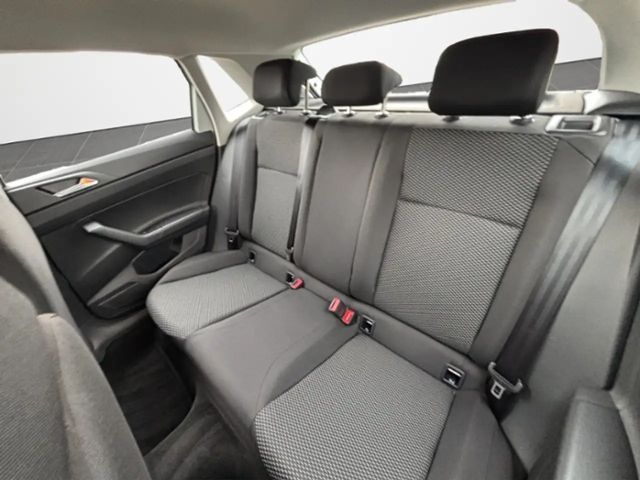 Volkswagen Polo 1,0 / 80 PS / PDC / SH / LED