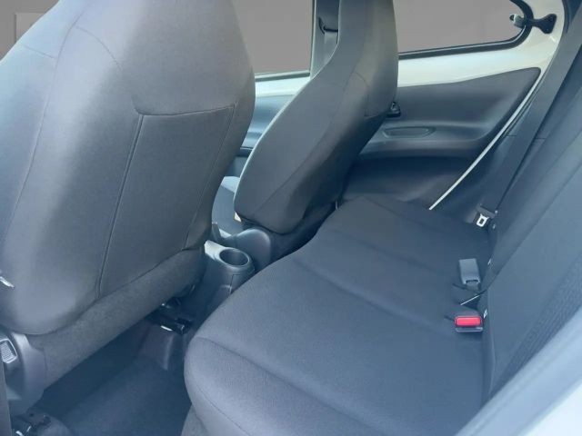 Toyota Aygo X 1.0 VVT-i Hatchback Play