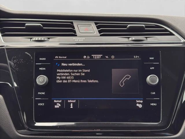 Volkswagen Touran 1.5 TSI DSG R-Line