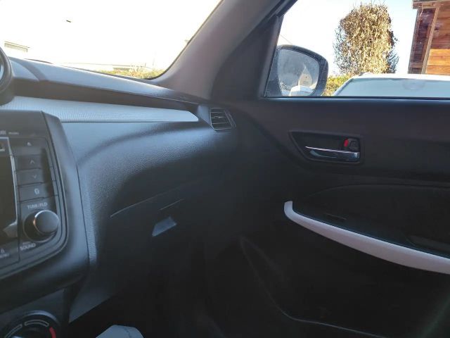 Suzuki Swift Clear DualJet