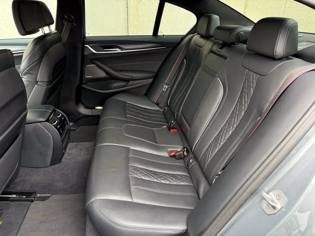 BMW 545 545e Sedan xDrive