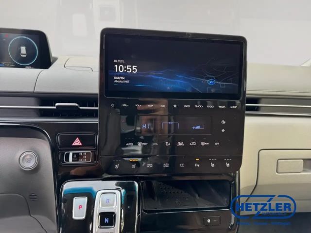 Hyundai Staria Signature Vierwielaandrijving