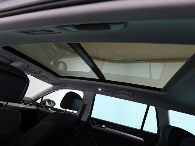 Volkswagen Passat 1.5 TSI Business Variant