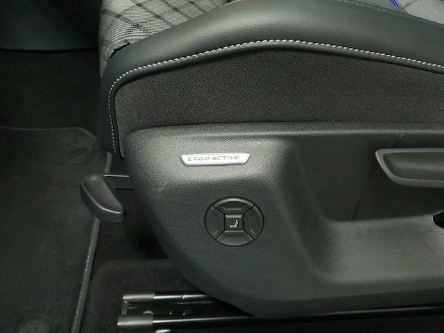 Volkswagen Tayron 2.0 TDI DSG R-Line