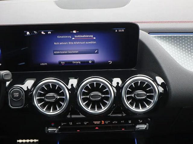 Mercedes-Benz EQA 300 4MATIC