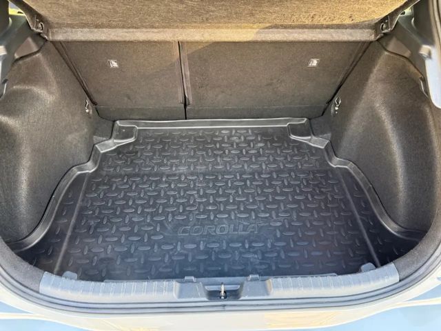 Toyota Corolla Hybride Team D