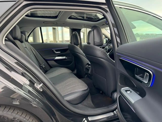 Mercedes-Benz E 300 AVANTGARDE E 300 de