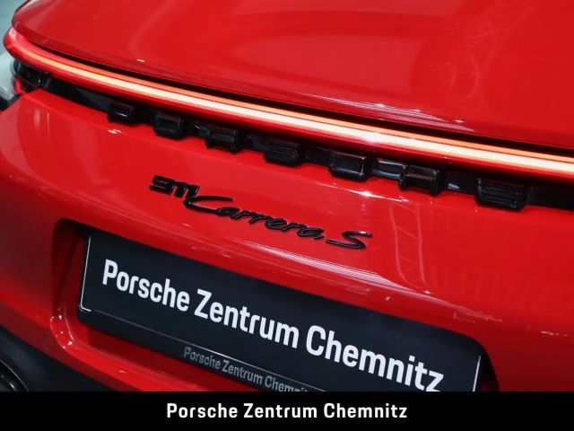 Porsche 992 Cabrio Carrera S