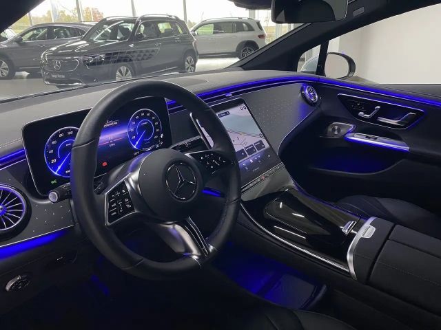 Mercedes-Benz EQE 300 Electric Art Sedan