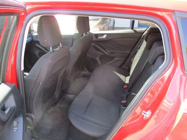 Ford Focus Active EcoBoost Wagon