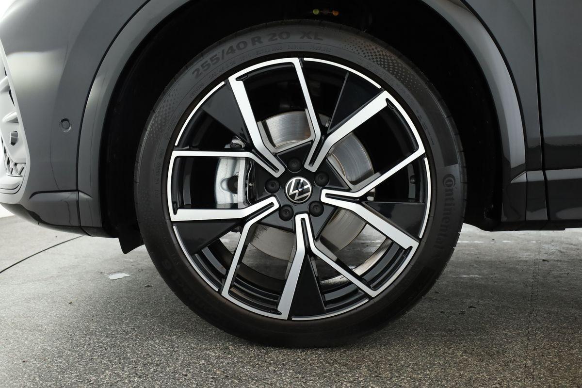 Volkswagen Tiguan 2.0 TSI DSG IQ.Drive R-Line