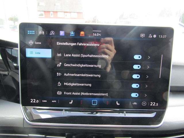 Volkswagen Golf 1.5 TSI DSG