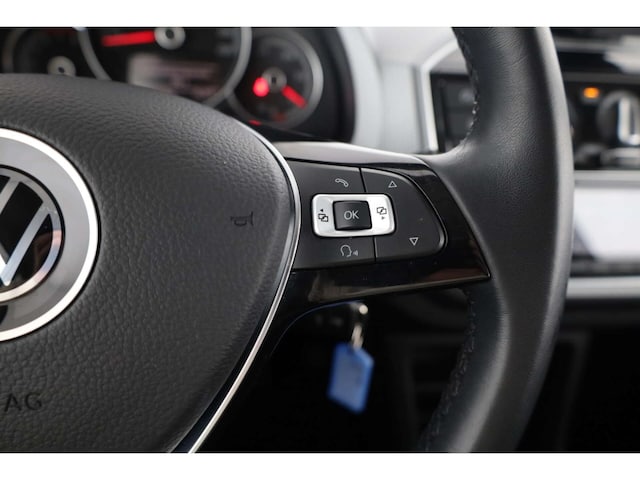 Volkswagen up! 1.0 MPI Active