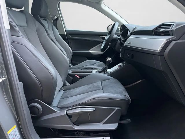 Audi Q3 35 TFSI S-Tronic